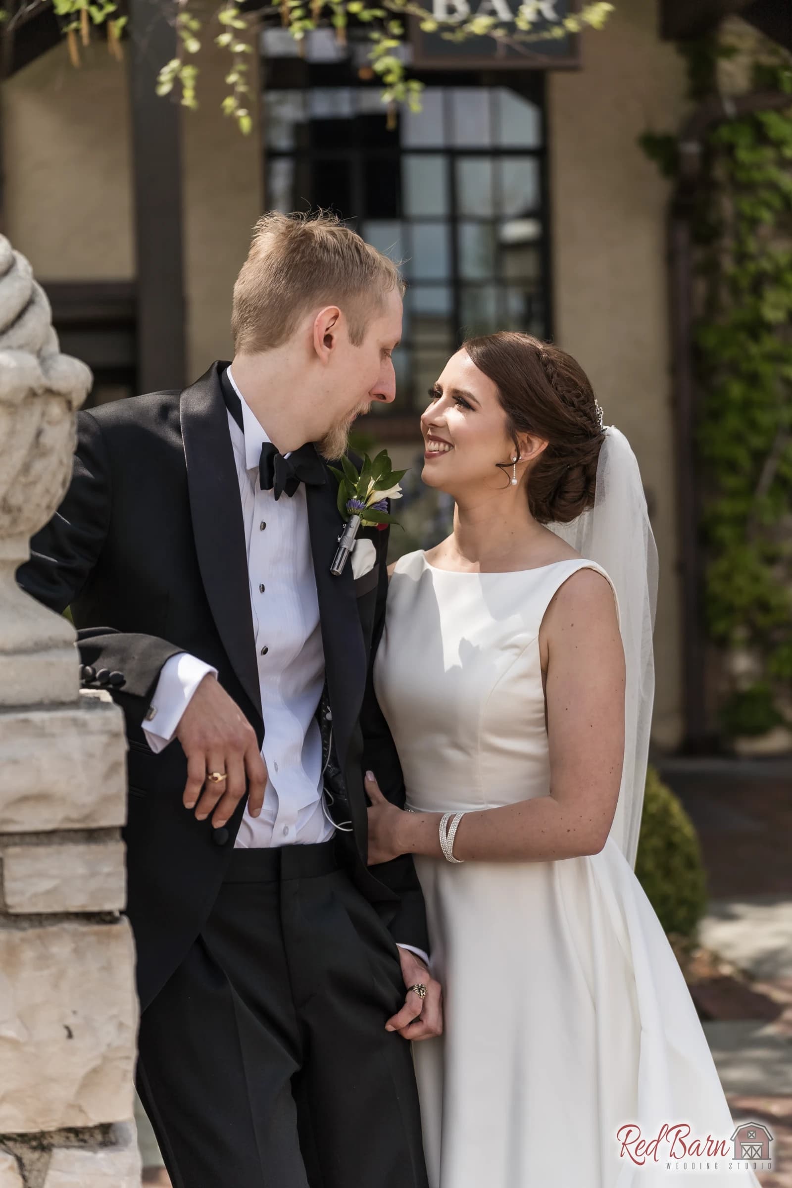 Emma and Dylan - Deer Path Inn, Lake Forest, IL  — photo 40