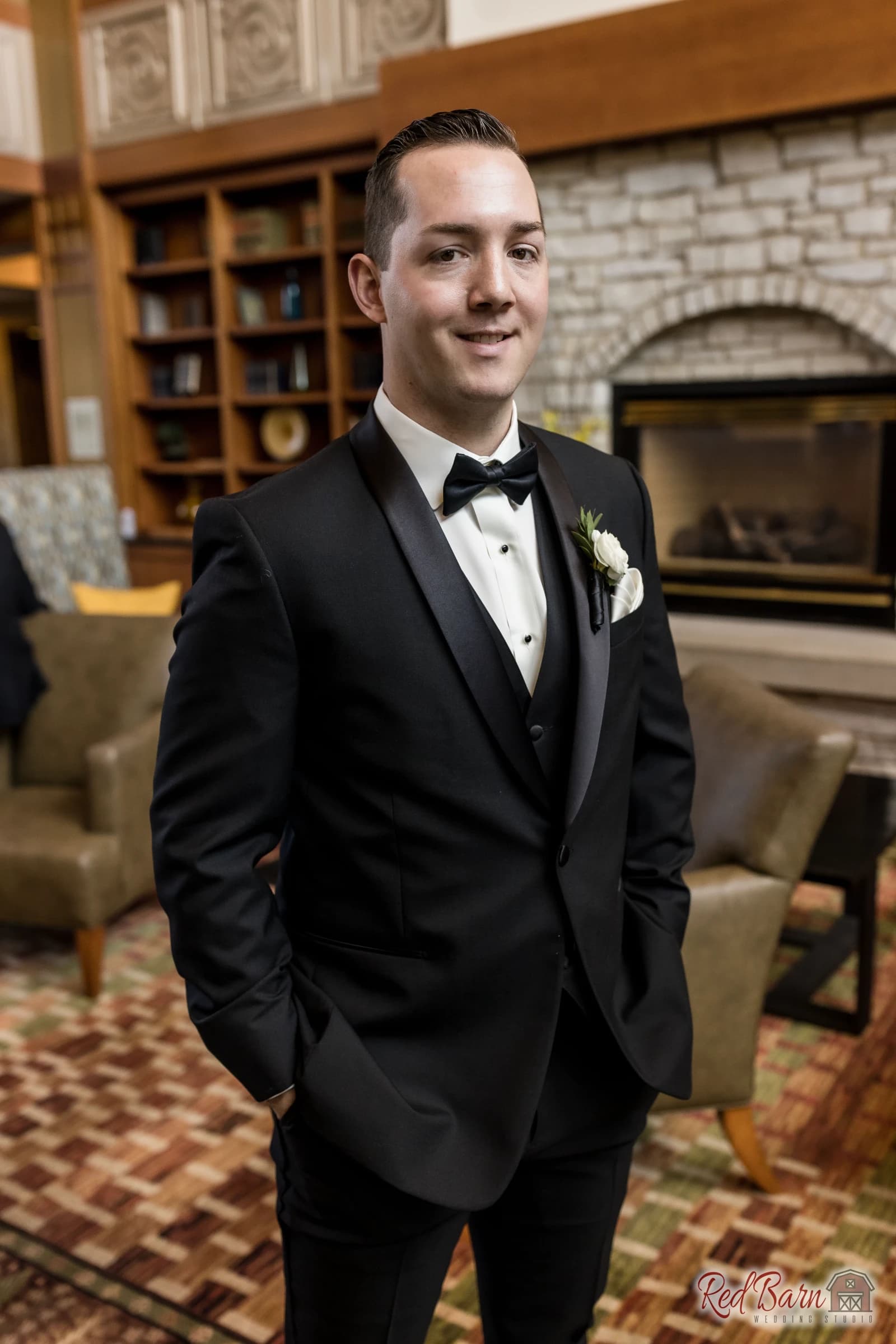 Kaitlin and Thomas - Venuti’s Banquet Hall, Addison IL — photo 22