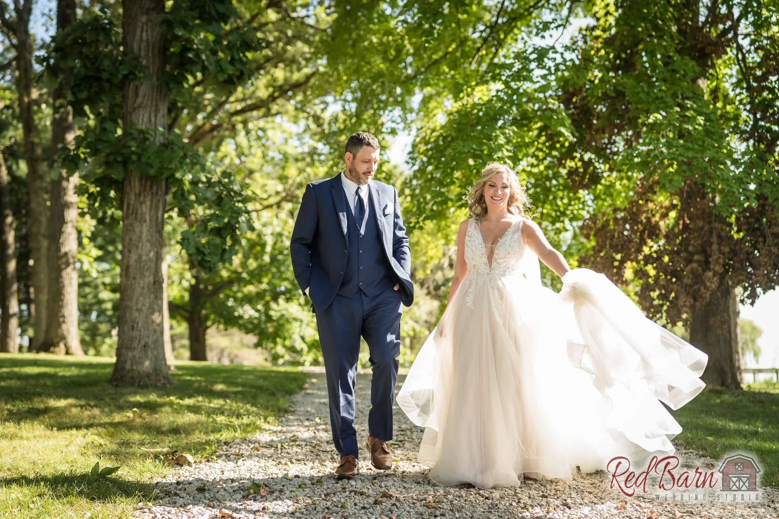 Heather and Brandon - Whispering Woods, Harvard IL — photo 31