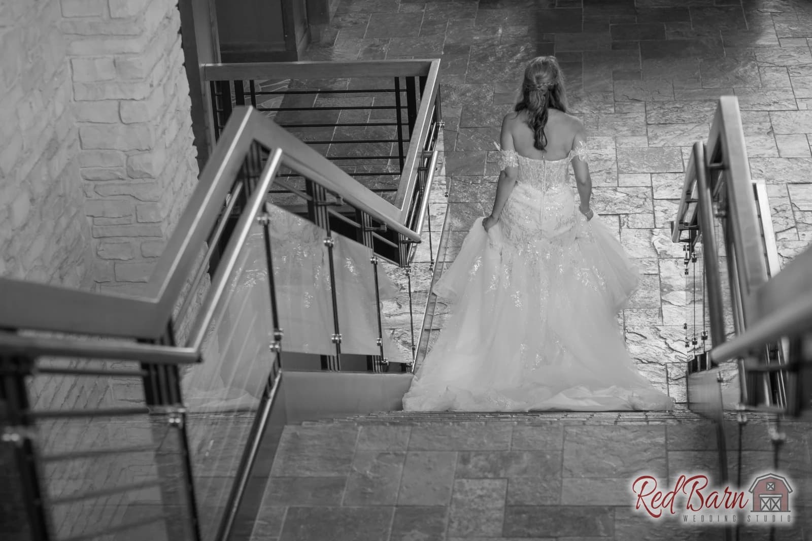 Sara and Michael - Eaglewood Resort, Itasca — photo 73