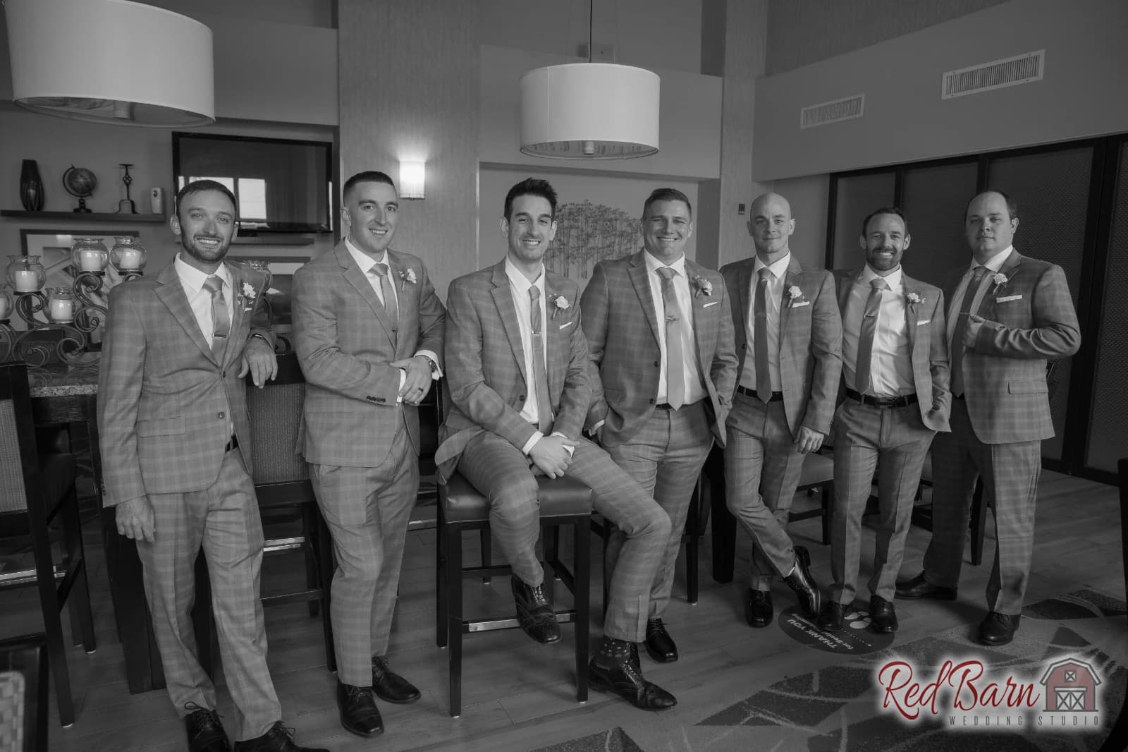 Lauren and Joseph - Venuti's Banquet Hall, Addison IL — photo 3