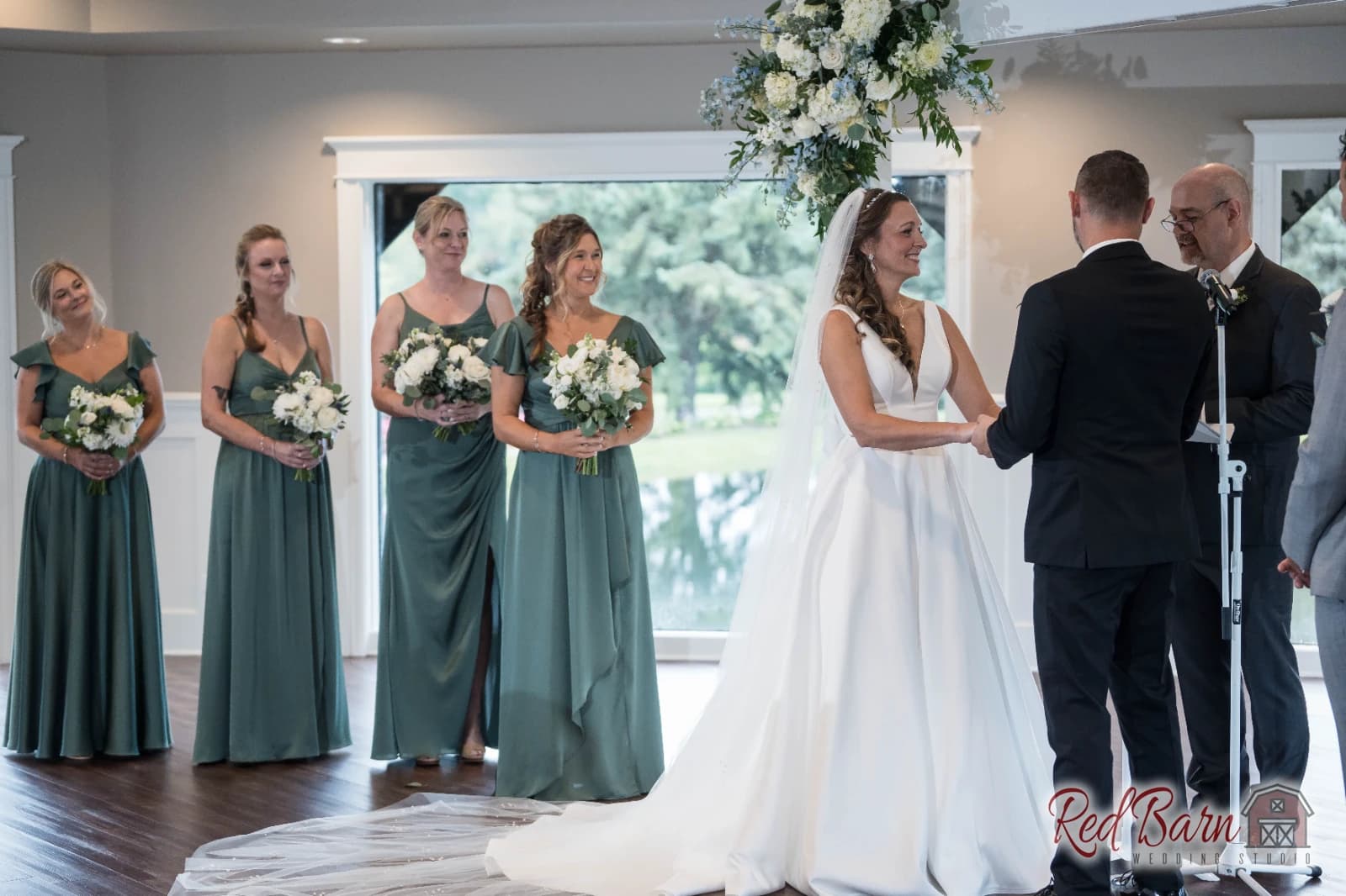 Amy and Nicholas - Fishermen`s Inn, Elburn IL — photo 45