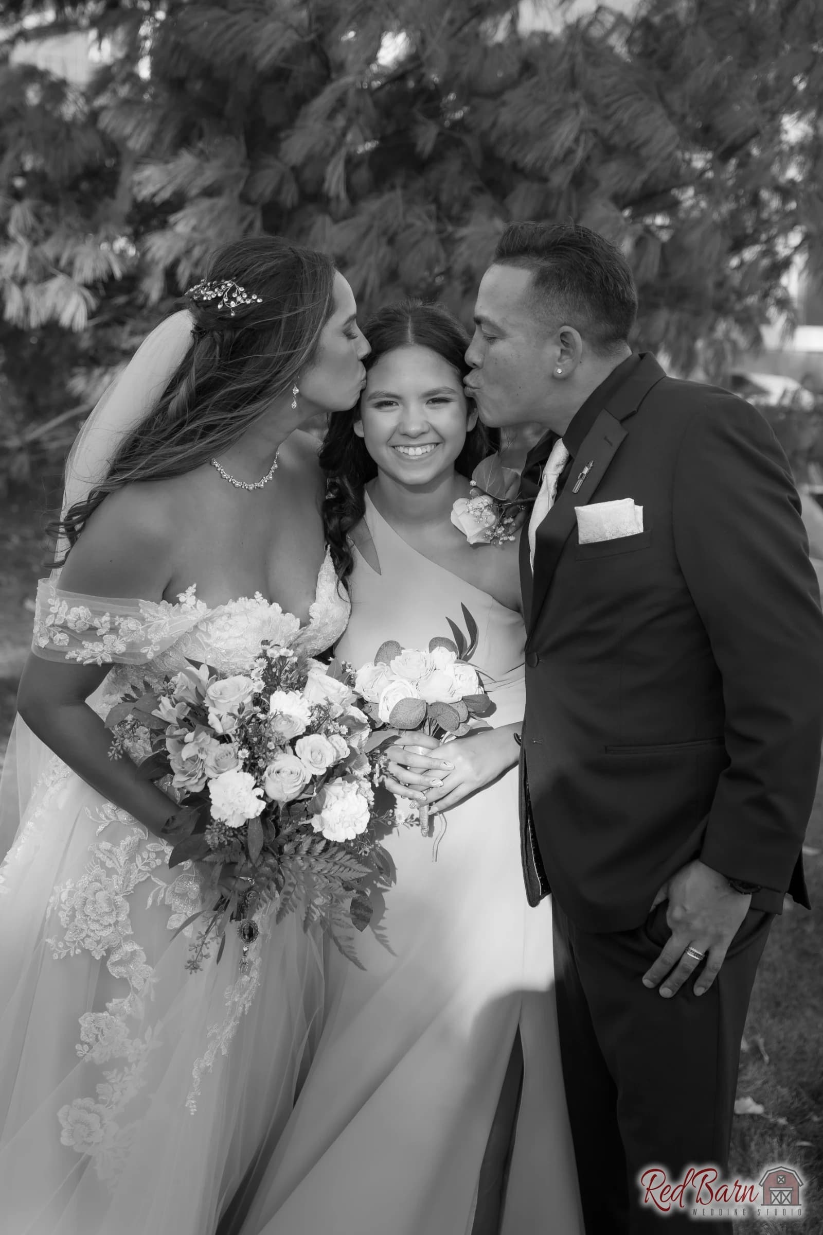 Michelle and David - Rancho Camino Real, Huntley IL — photo 74