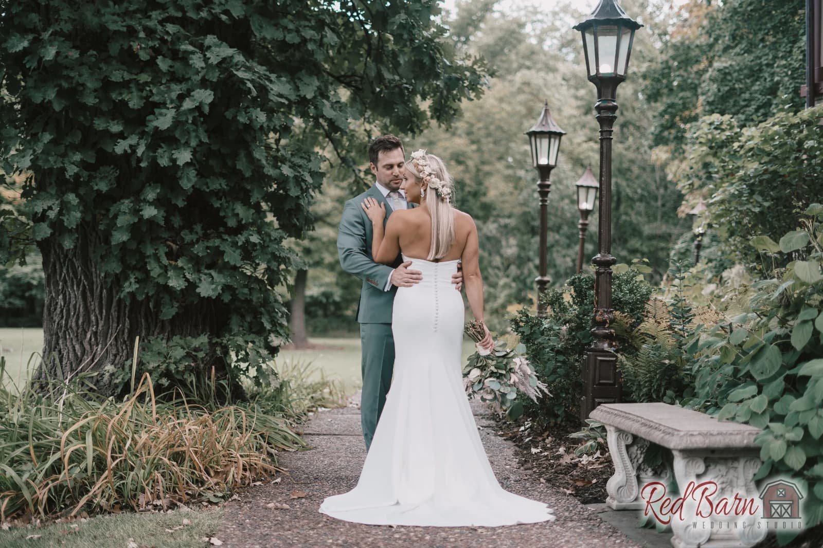  Jaclyn and Matthew - in The Grove Redfield Estate, Glenview IL — photo 41