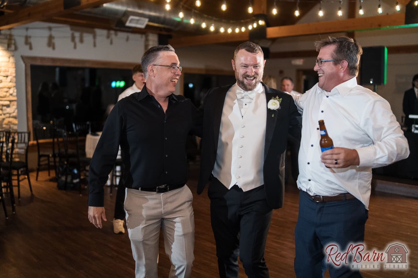 Amy and Nicholas - Fishermen`s Inn, Elburn IL — photo 77