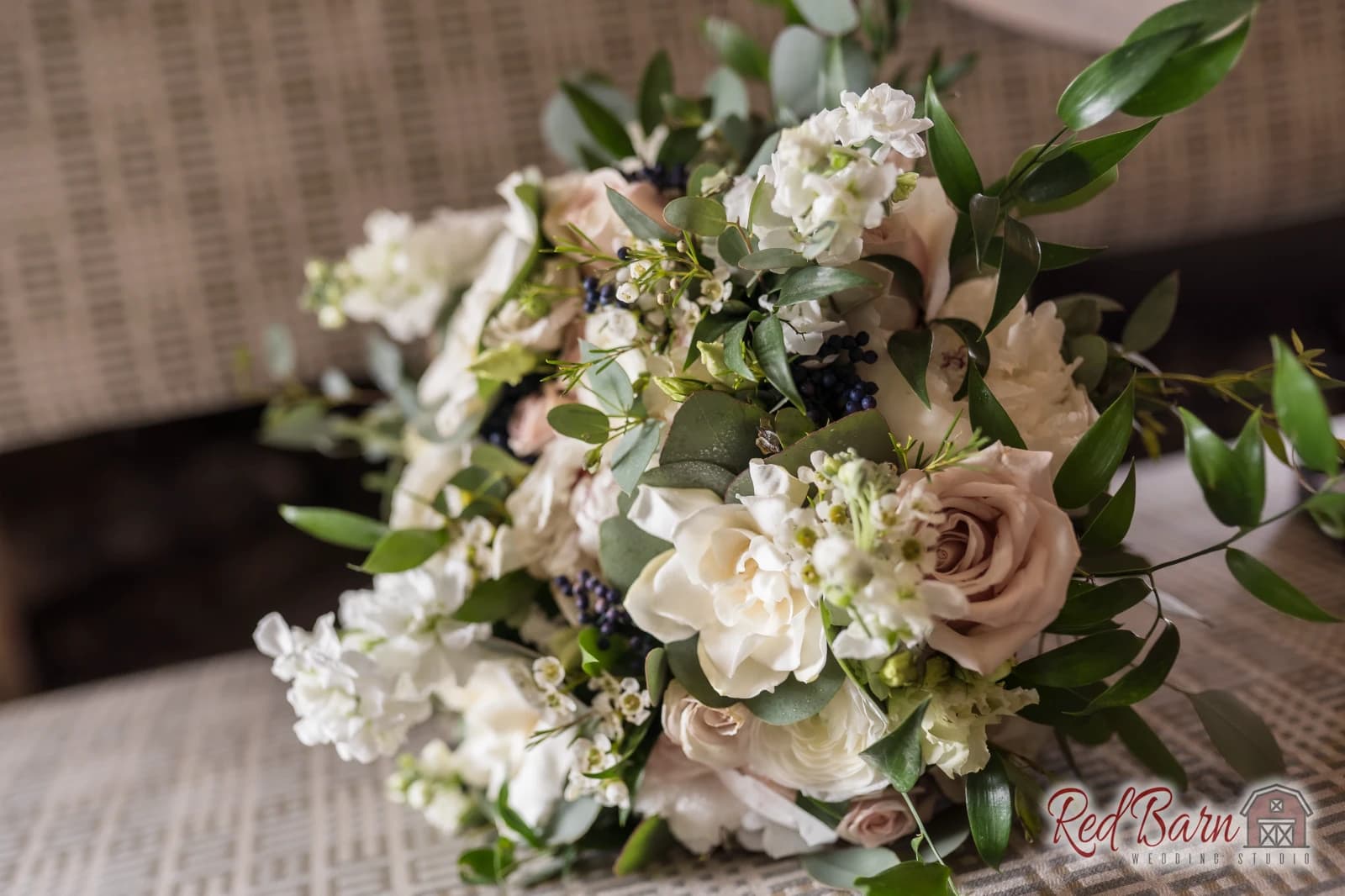 Ashley and Justin - Eaglewood Resort, Itasca IL — photo 3