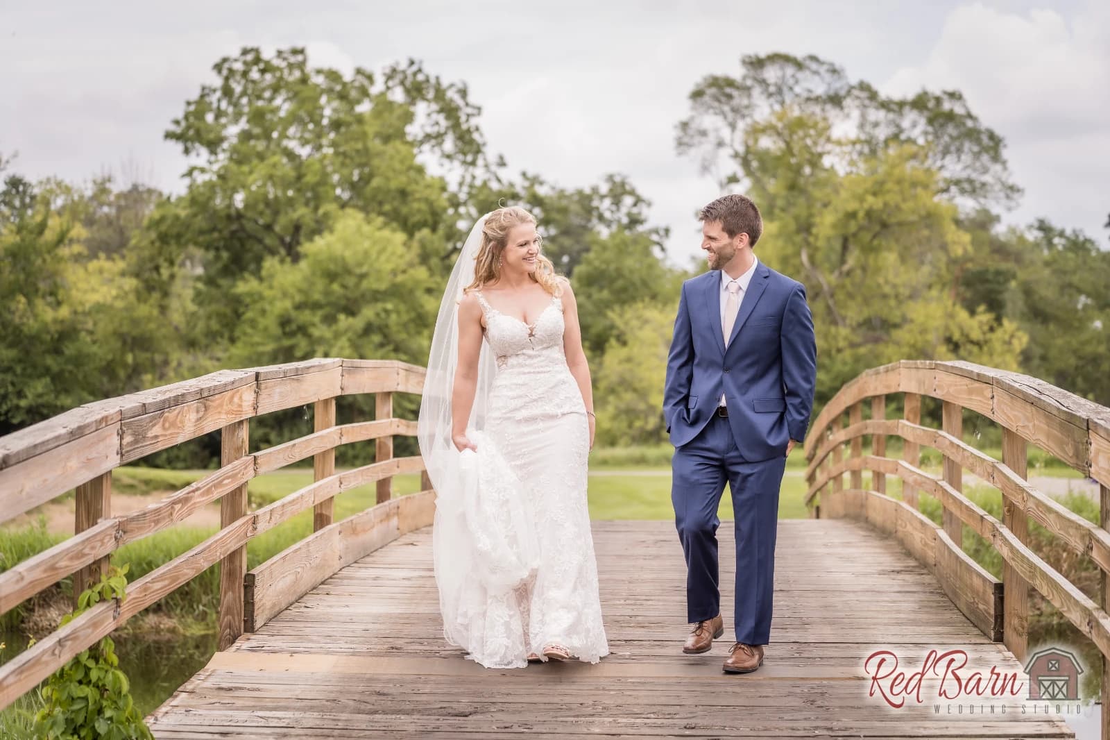 Ashley and Justin - Eaglewood Resort, Itasca IL — photo 16