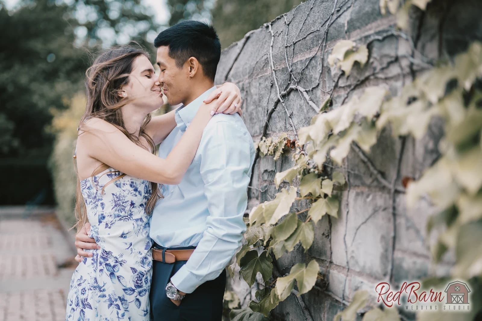 Jessica and Paul - The Shakespeare Garden on the campus of Northwestern University, Evanston - IL — photo 1