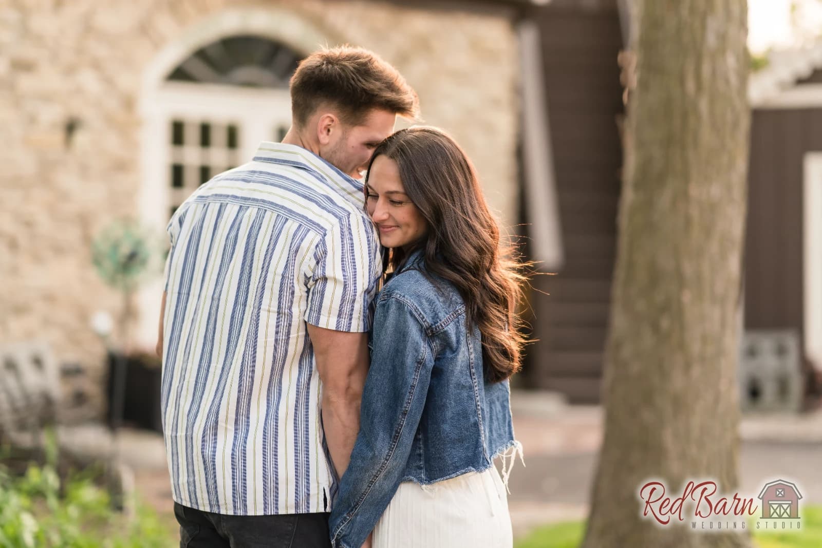 Lindsey and Jonathan - Historic Downtown Long Grove, IL — photo 18