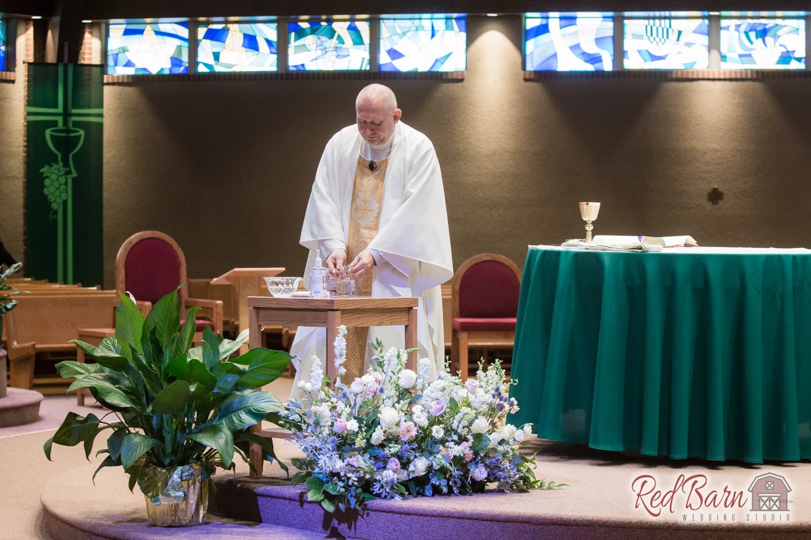 Sara and Michael - Eaglewood Resort, Itasca — photo 25