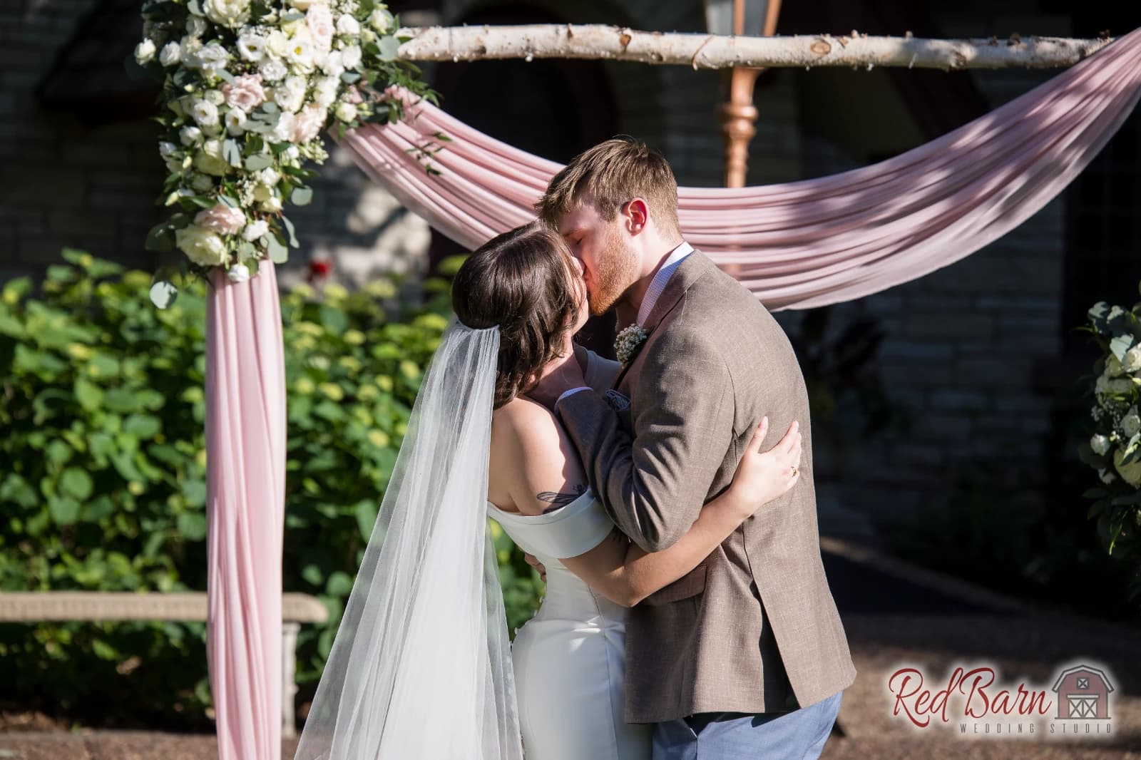 Emily and Justin - The Grove Redfield Estate, Glenview IL — photo 71