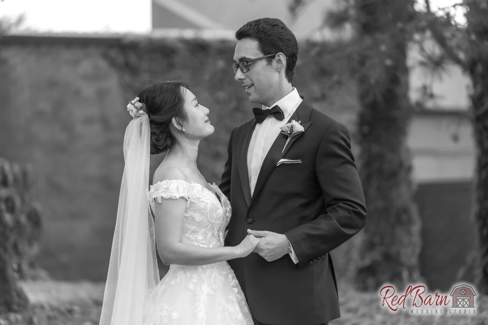 Annie and Harrison - Kemper Lakes Golf Club, Kildeer IL — photo 9