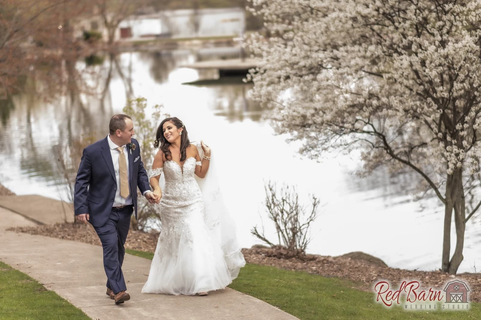Adrian and Ryan - Hoosier Grove Barn, Streamwood IL — photo 61