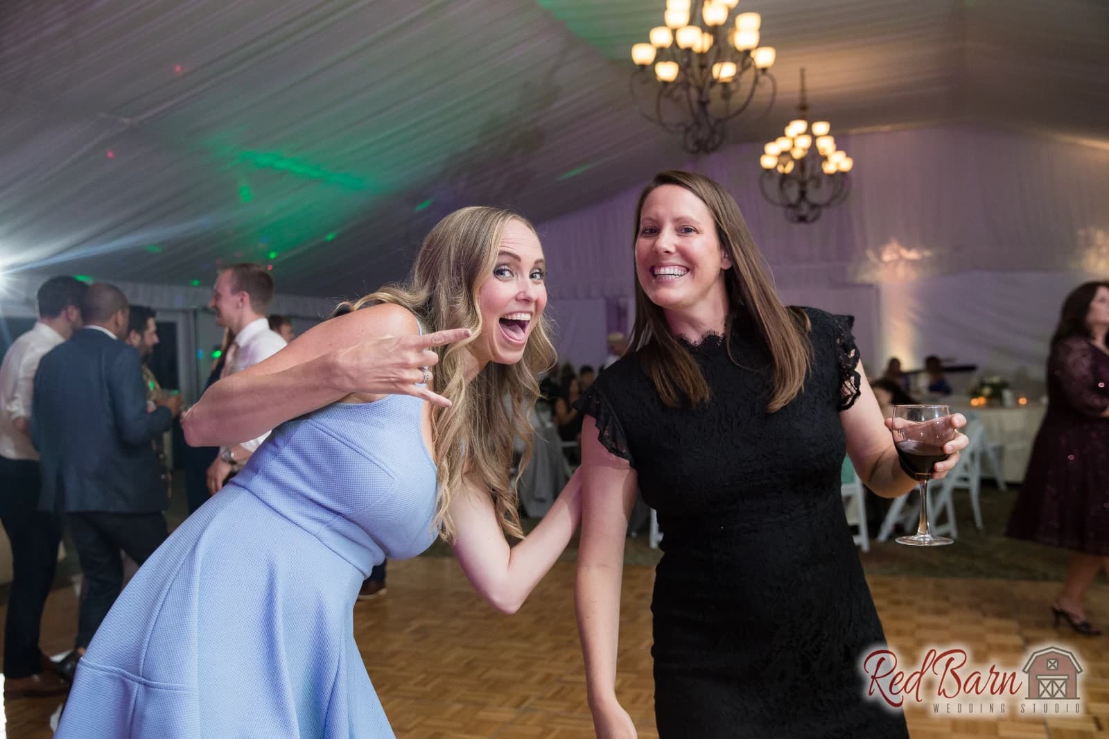 Sara and Michael - Eaglewood Resort, Itasca — photo 110