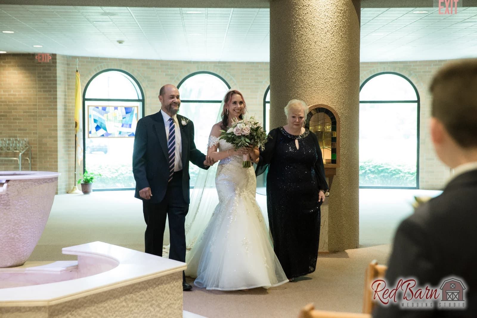 Sara and Michael - Eaglewood Resort, Itasca — photo 52