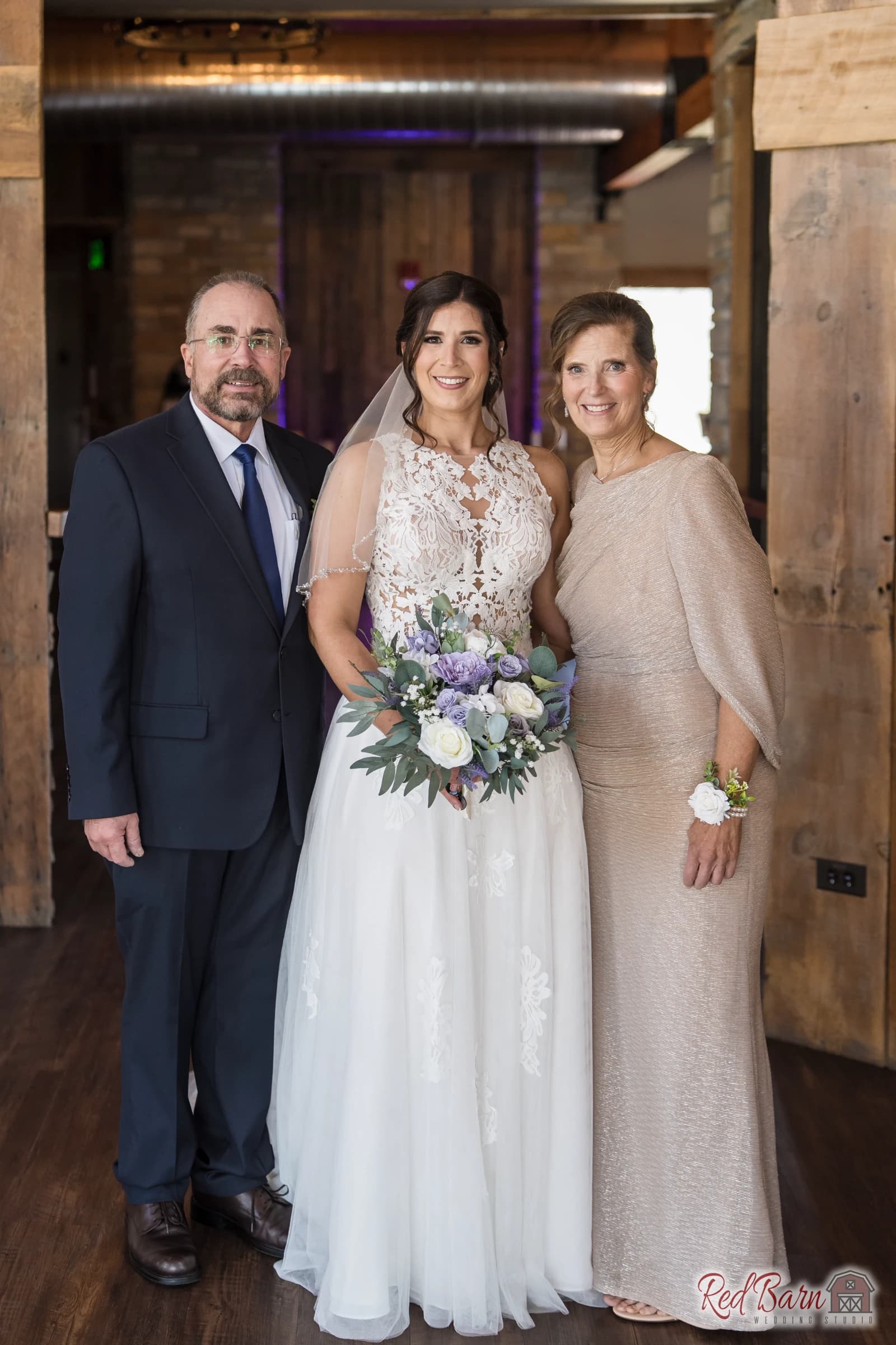Katie and Eric - Fishermen`s Inn, Elburn IL — photo 25