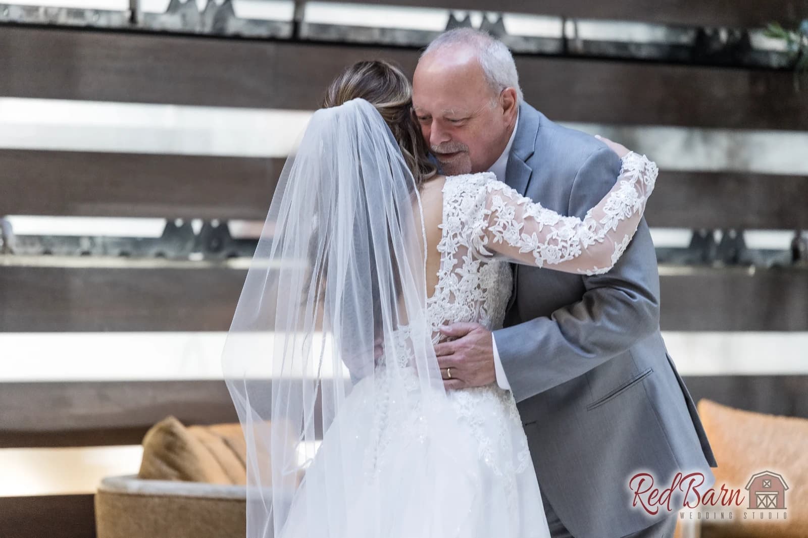 Emily and Jordan - Venuti's Banquet Hall, Addison IL — photo 31