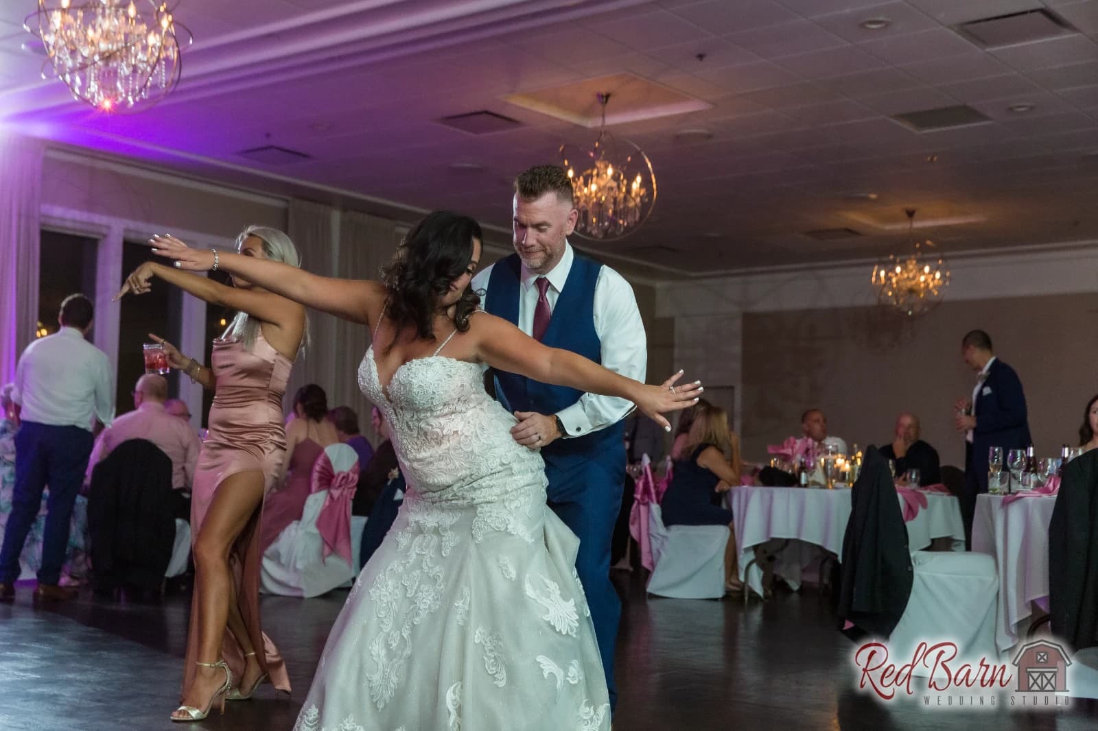 Erin and Patrick - Itasca Country Club, Itasca IL — photo 130