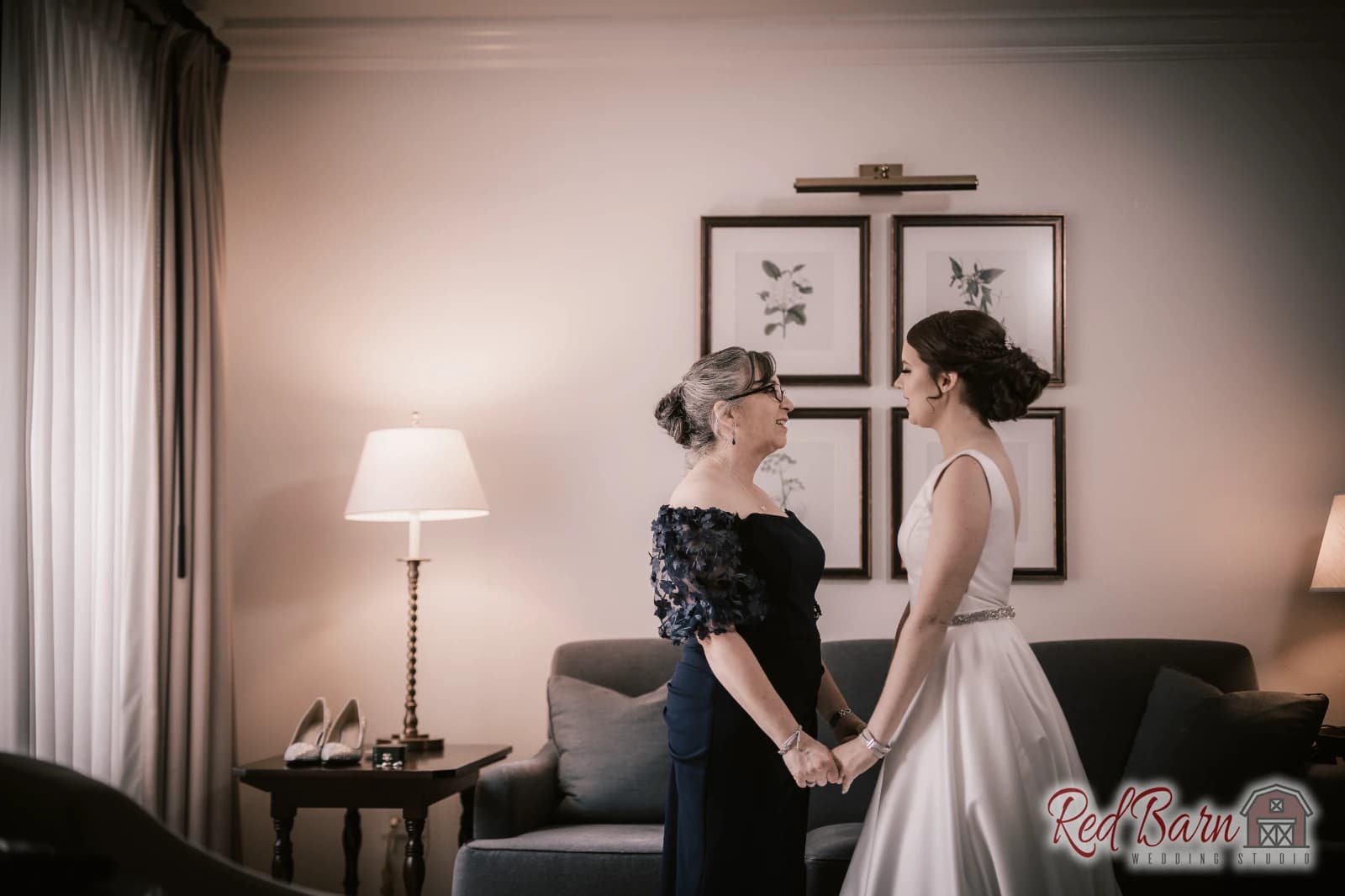 Emma and Dylan - Deer Path Inn, Lake Forest, IL  — photo 29