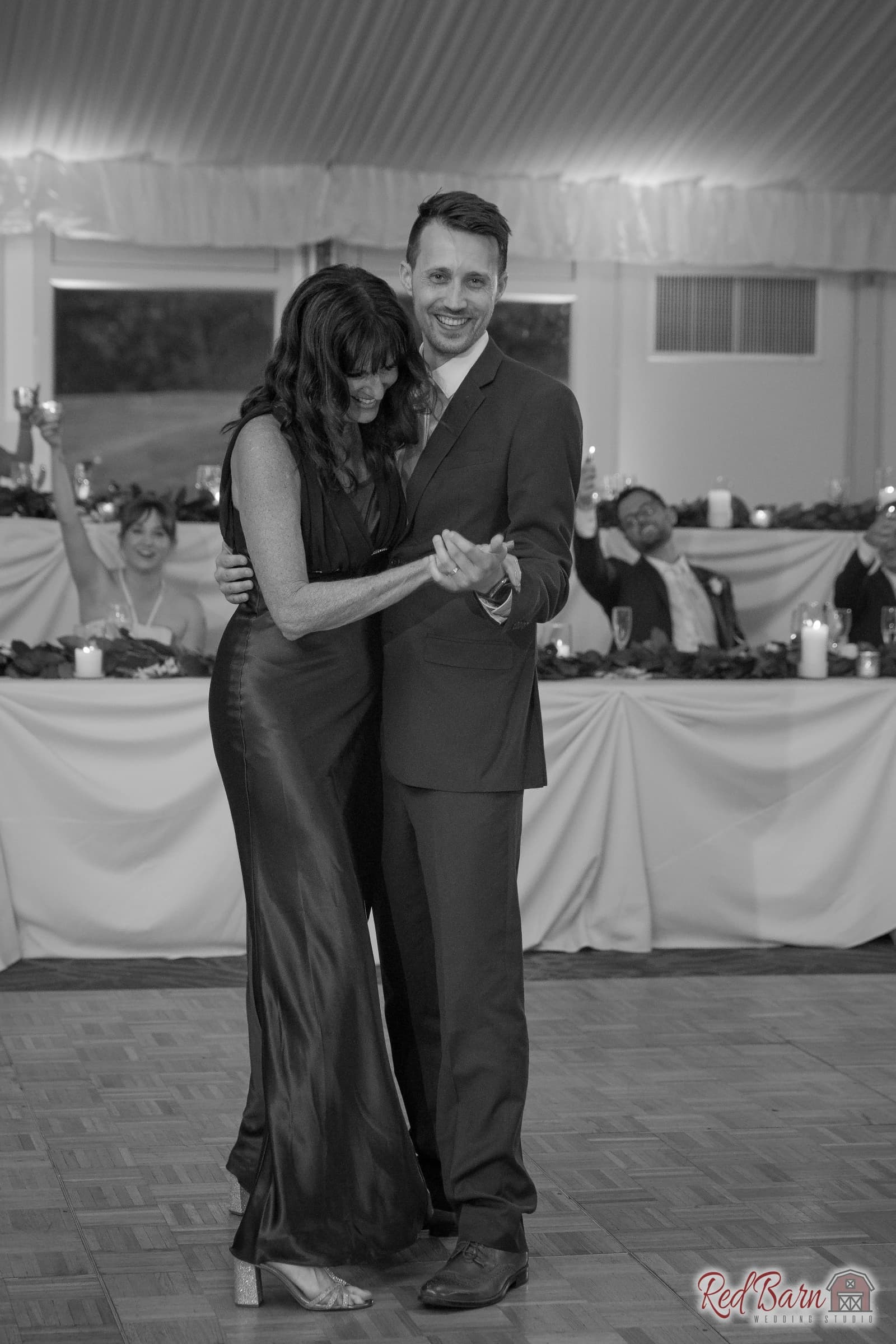 Sara and Michael - Eaglewood Resort, Itasca — photo 107