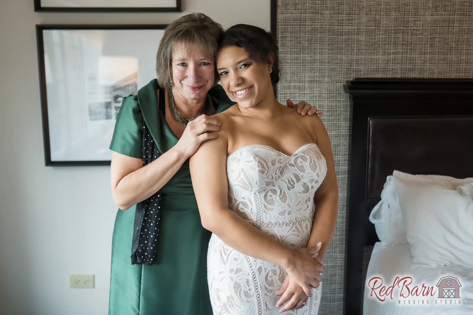 Danielle and Luis - Pinstripes,  Northbrook IL — photo 11