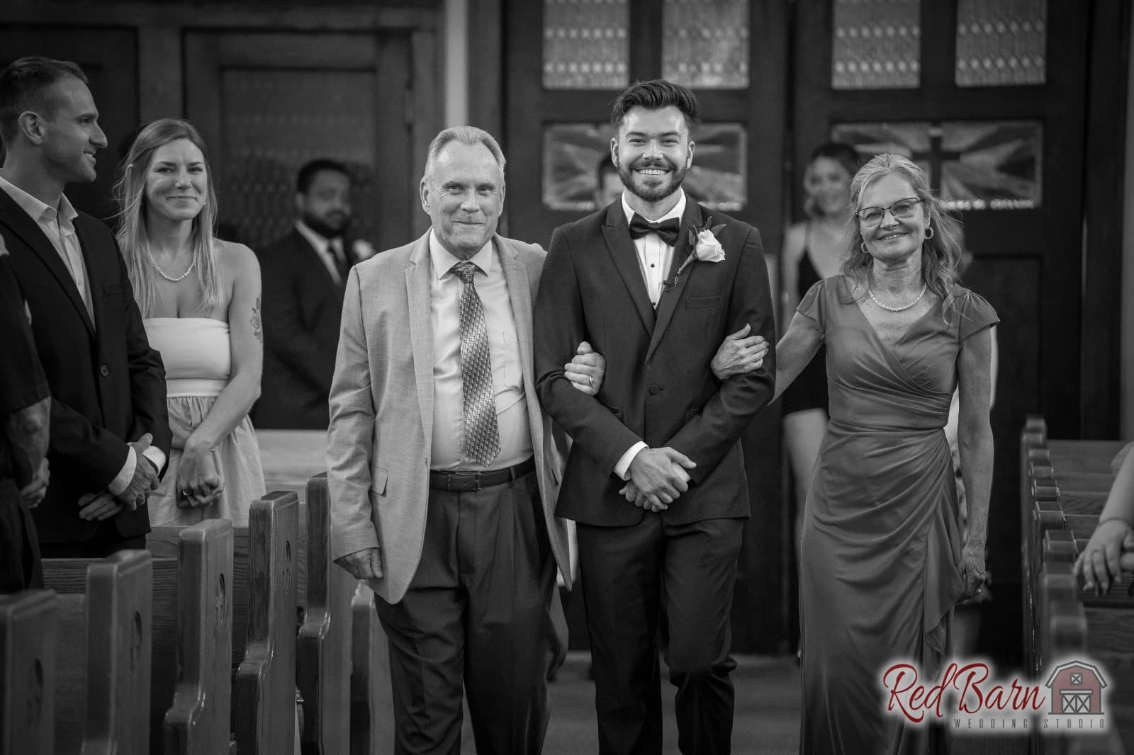 Stephanie and Tyler - The Grove Redfield Estate, Glenview IL — photo 23