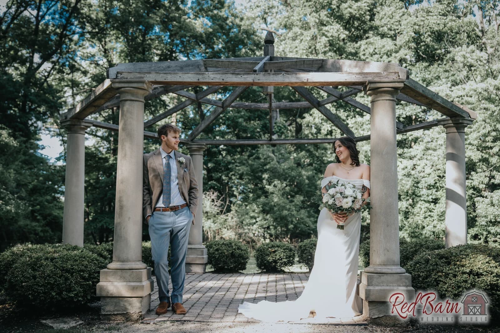 Emily and Justin - The Grove Redfield Estate, Glenview IL — photo 27