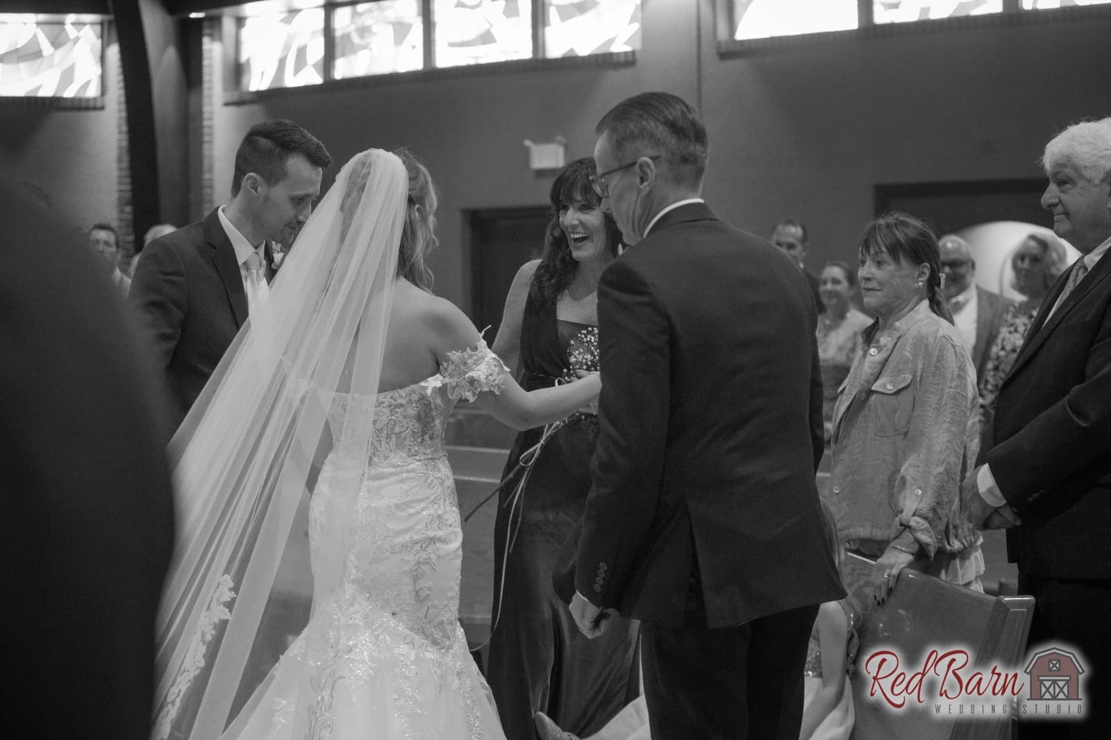Sara and Michael - Eaglewood Resort, Itasca — photo 5