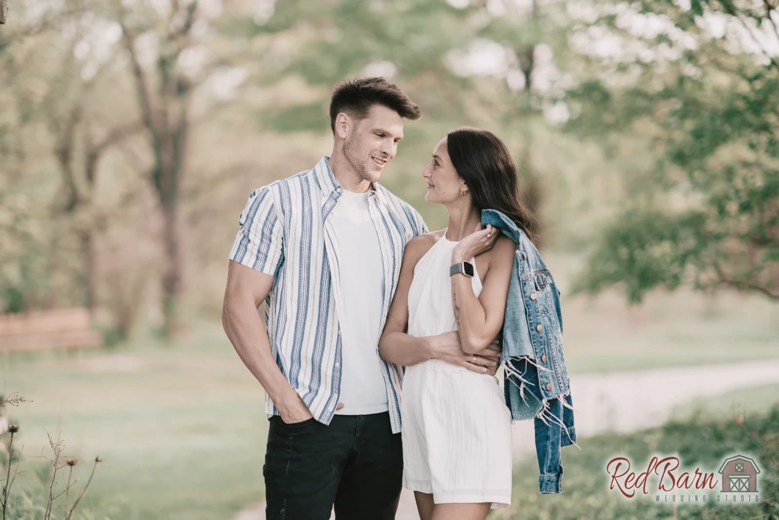 Lindsey and Jonathan - Historic Downtown Long Grove, IL — photo 16