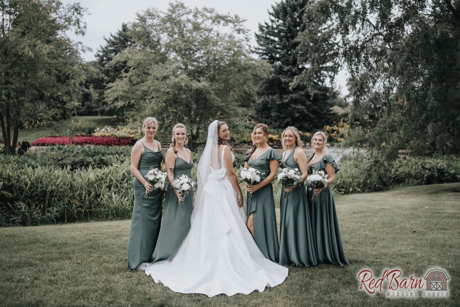 Amy and Nicholas - Fishermen`s Inn, Elburn IL — photo 32