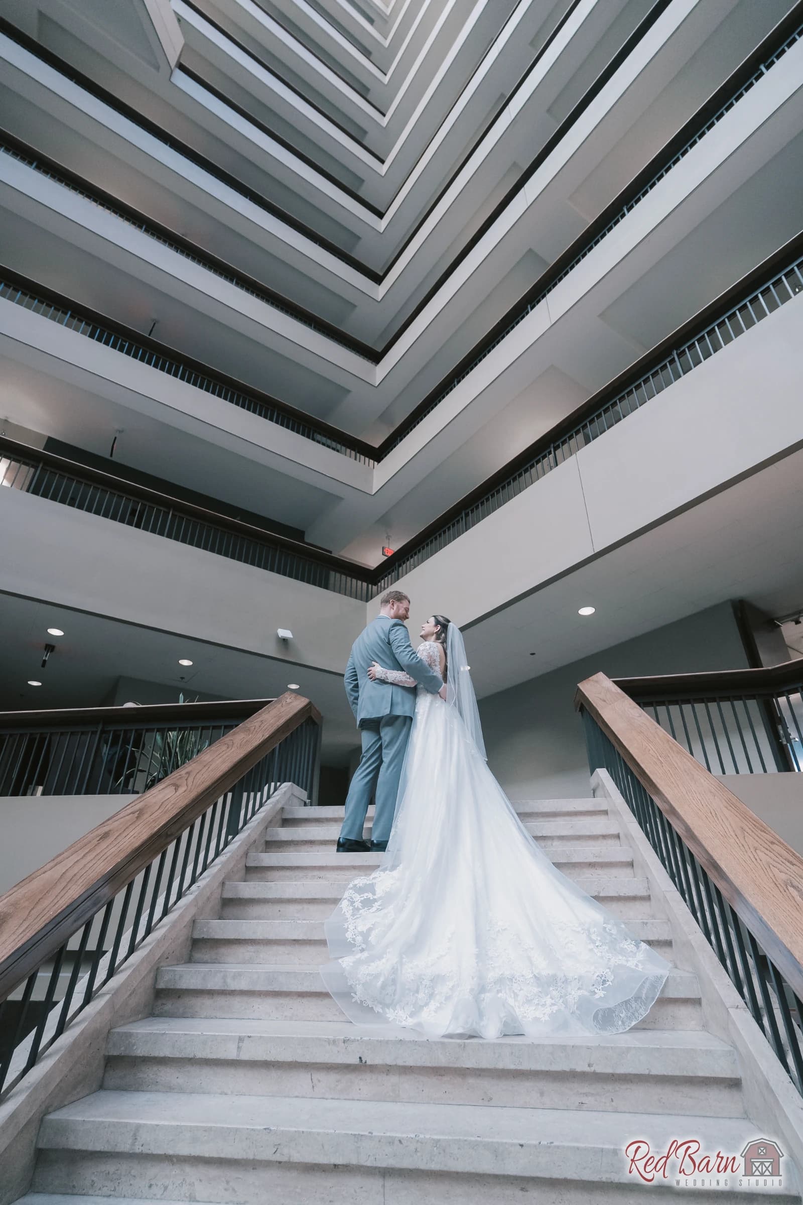 Emily and Jordan - Venuti's Banquet Hall, Addison IL — photo 32
