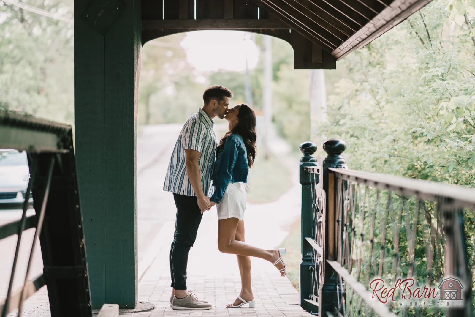 Lindsey and Jonathan - Historic Downtown Long Grove, IL — photo 5
