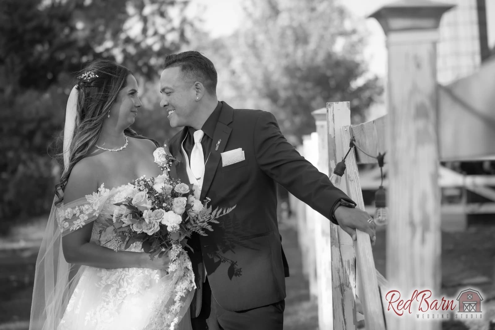 Michelle and David - Rancho Camino Real, Huntley IL — photo 79