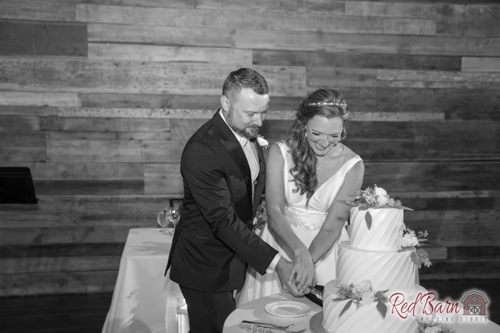 Amy and Nicholas - Fishermen`s Inn, Elburn IL — photo 67