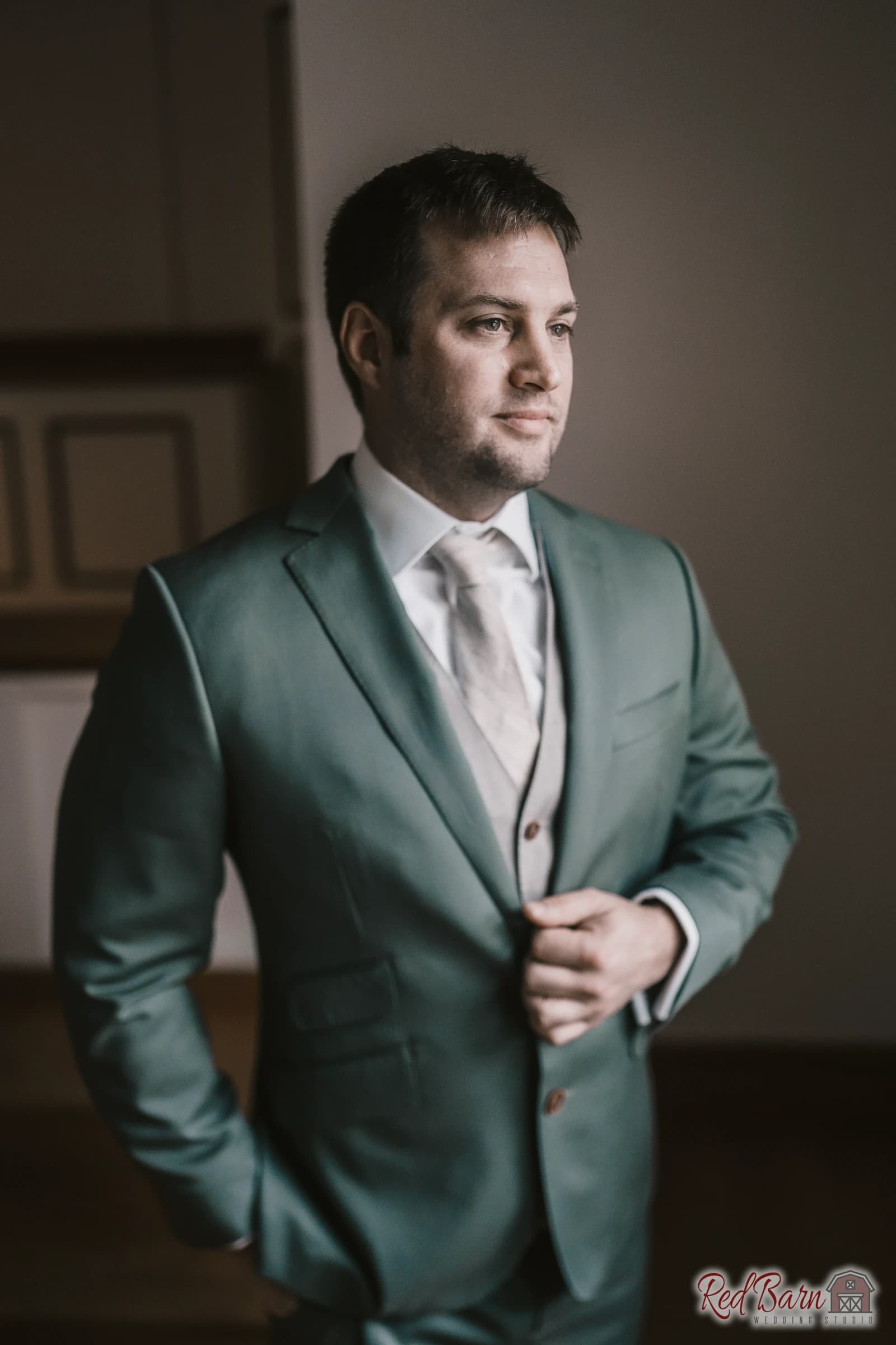  Jaclyn and Matthew - in The Grove Redfield Estate, Glenview IL — photo 7