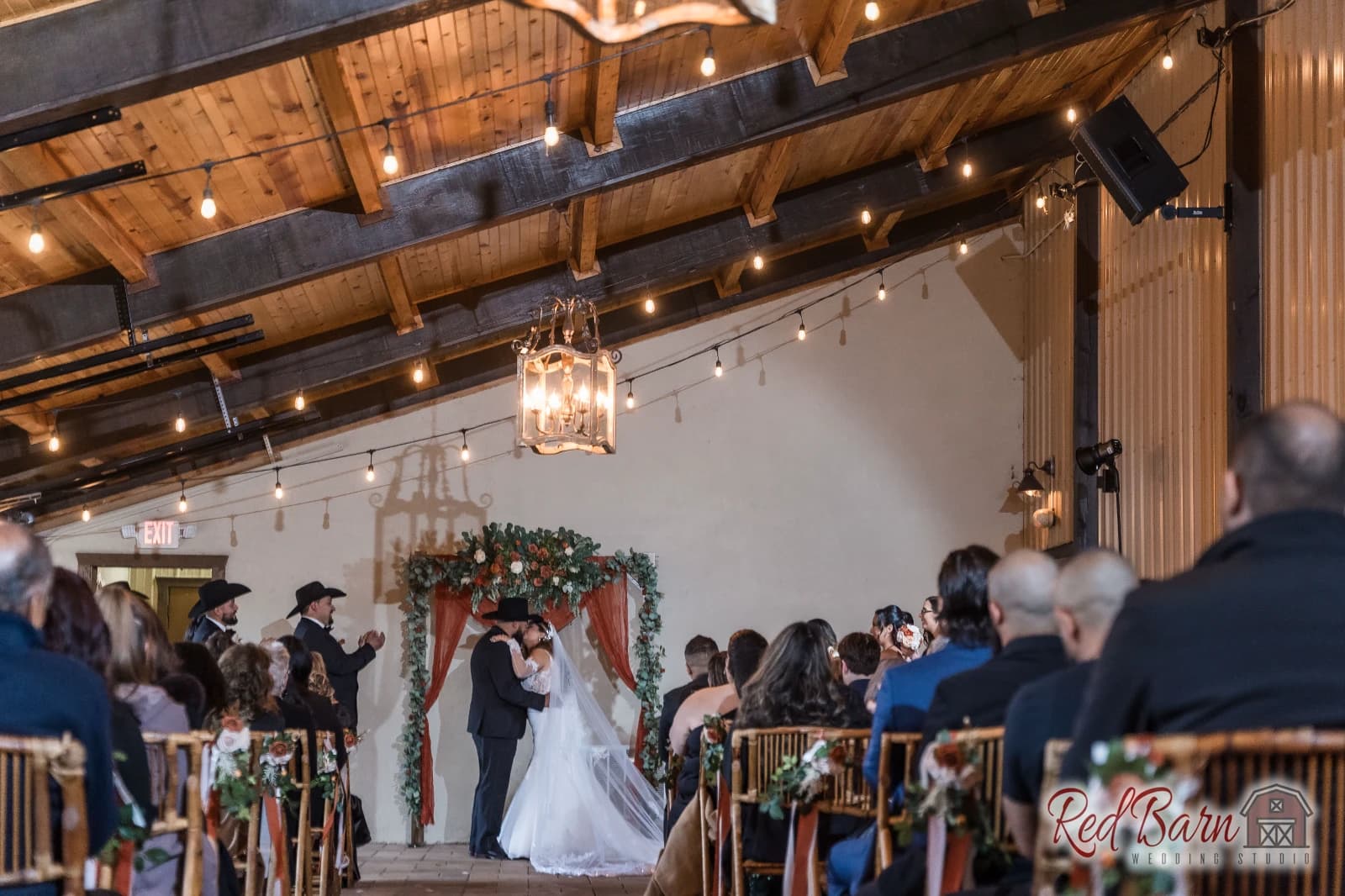 Priscilla and Jose - Rancho Los Guzman, Joliet - IL — photo 48