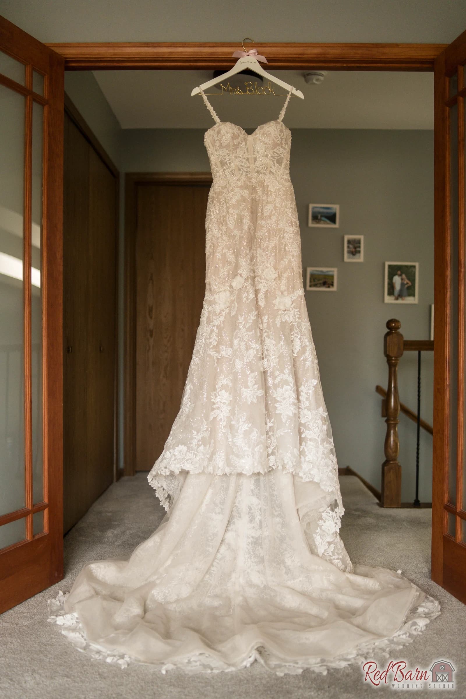 Stephanie and Tyler - The Grove Redfield Estate, Glenview IL — photo 2