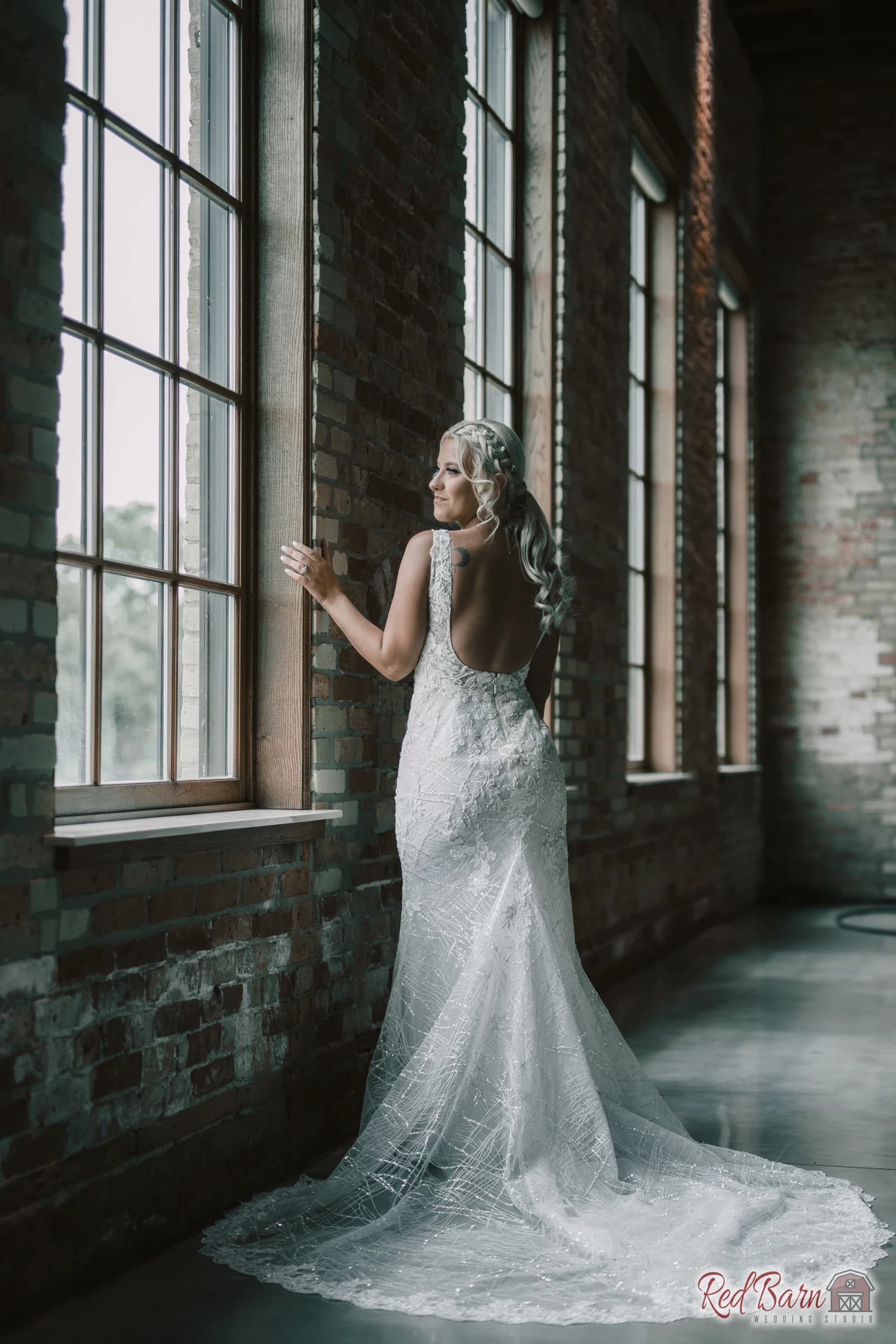 Amber and Jacob - The BRIX on the Fox, Carpentersville, IL — photo 21