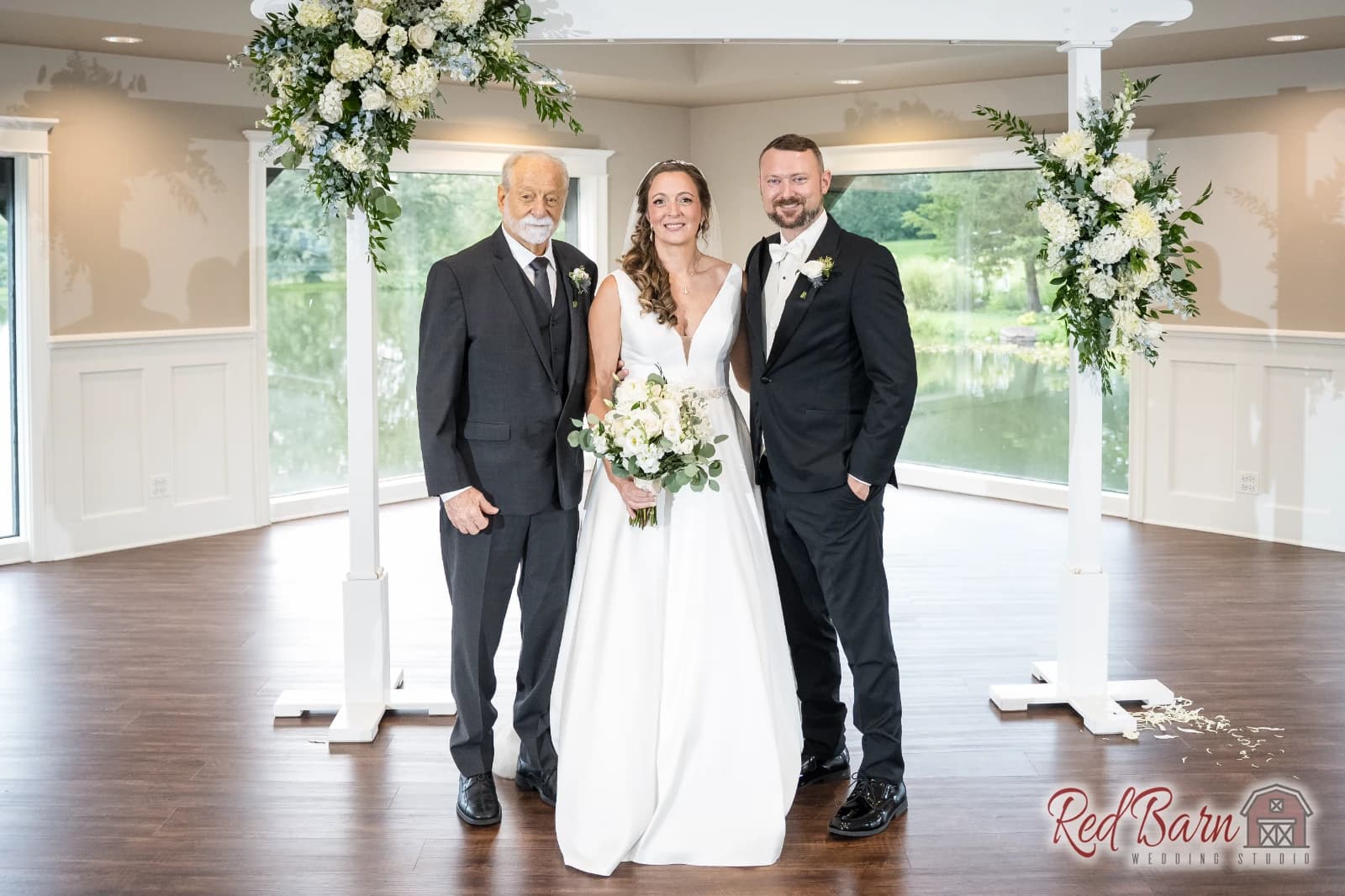 Amy and Nicholas - Fishermen`s Inn, Elburn IL — photo 51