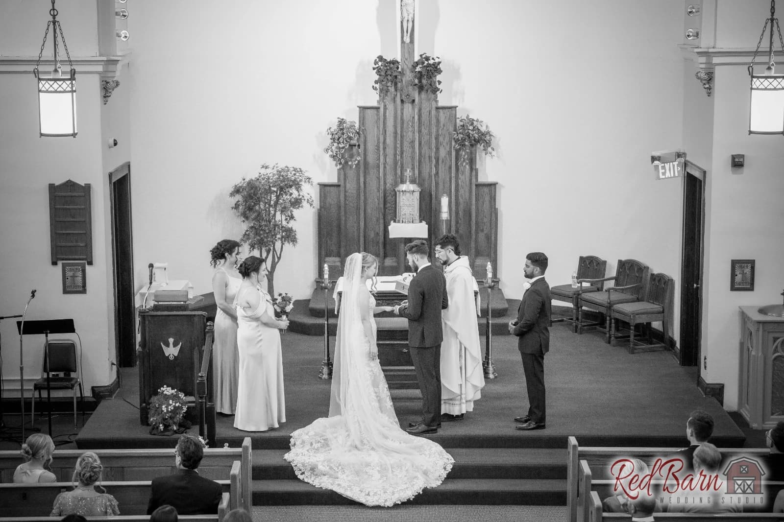 Stephanie and Tyler - The Grove Redfield Estate, Glenview IL — photo 40