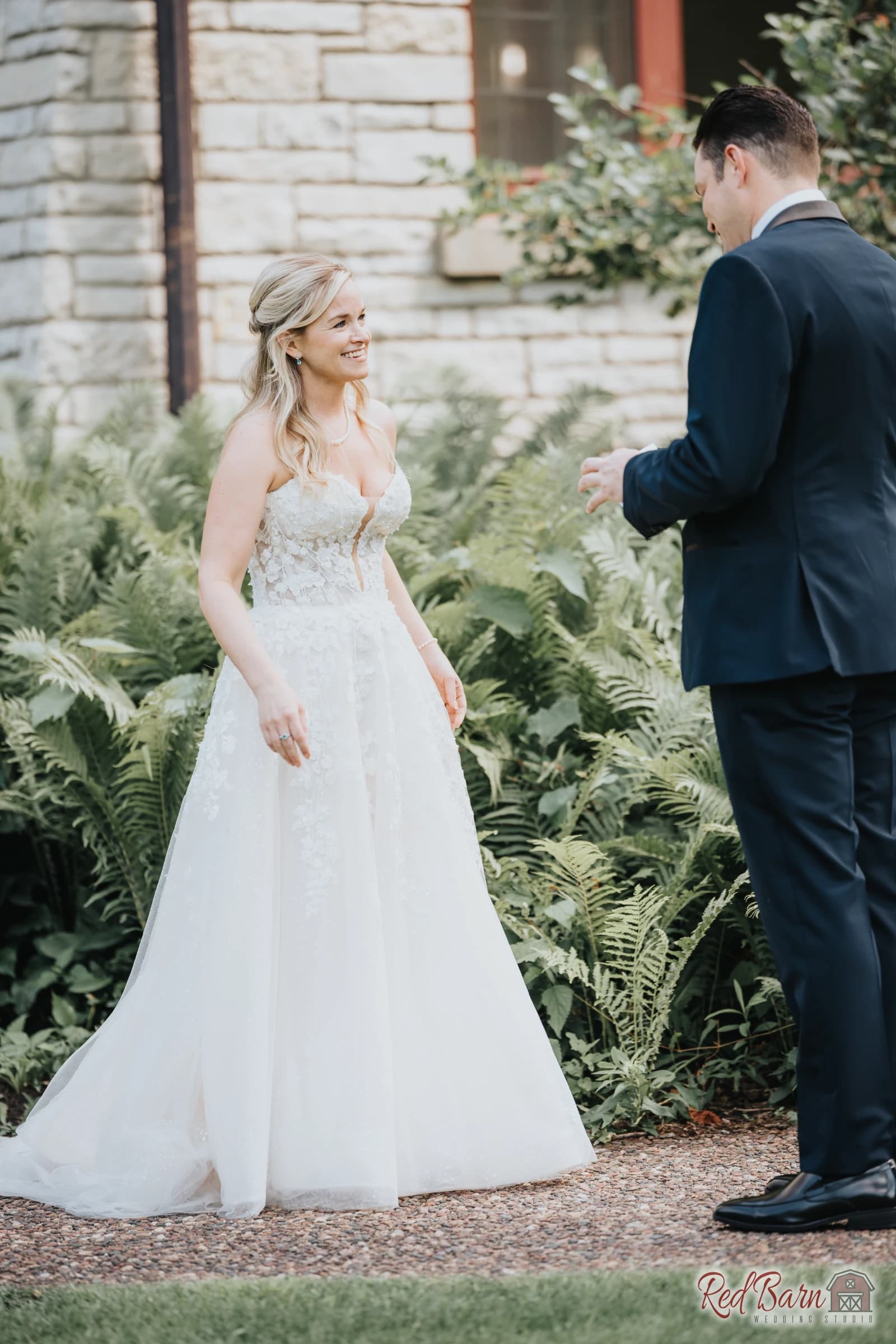 Samantha and Collin - The Grove Redfield Estate, Glenview IL — photo 29