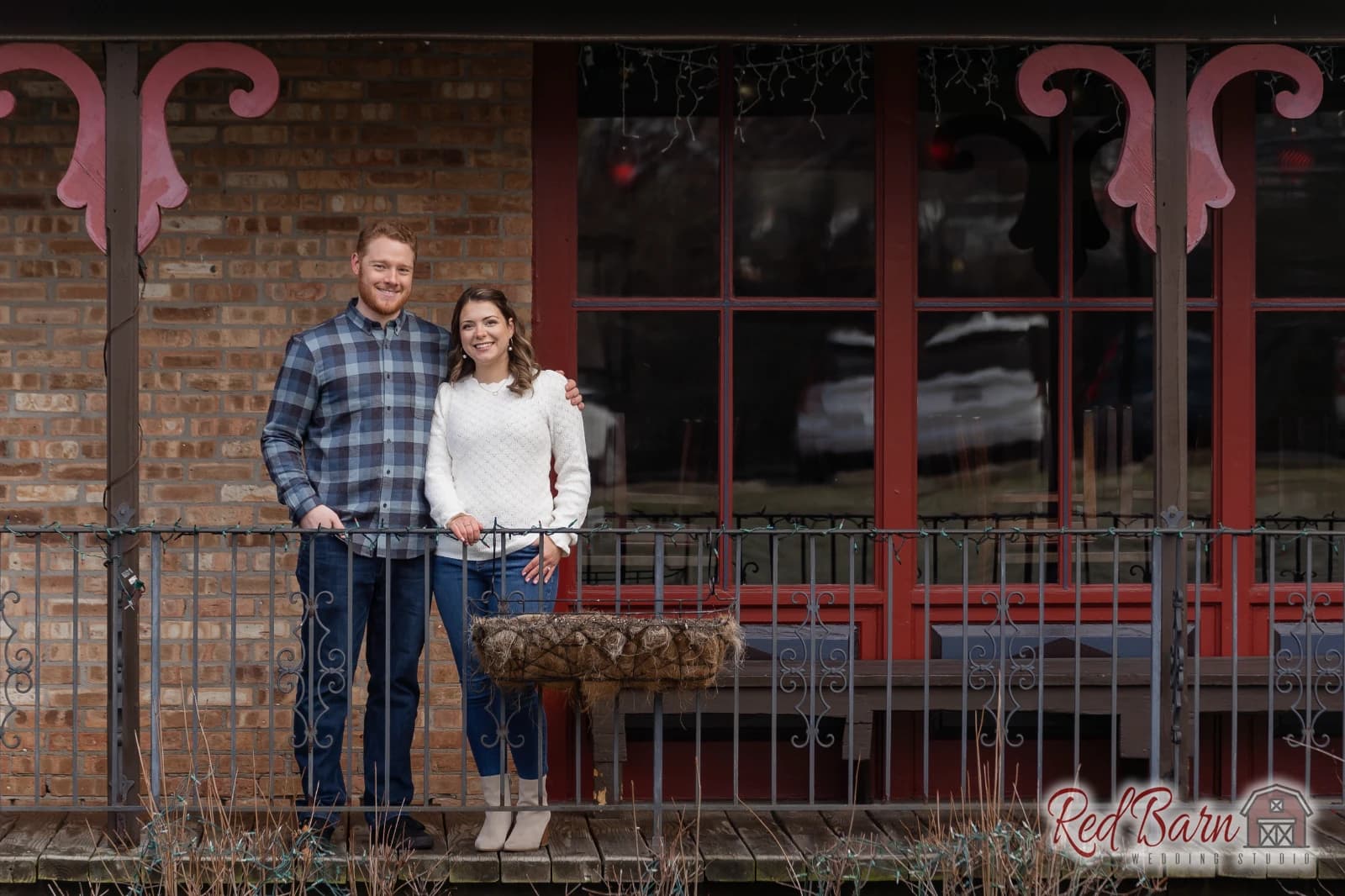 Emily and Jordan - Historic Downtown Long Grove, IL — photo 3