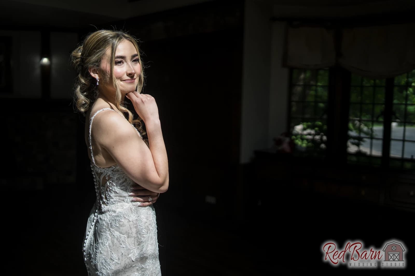 Stephanie and Tyler - The Grove Redfield Estate, Glenview IL — photo 14