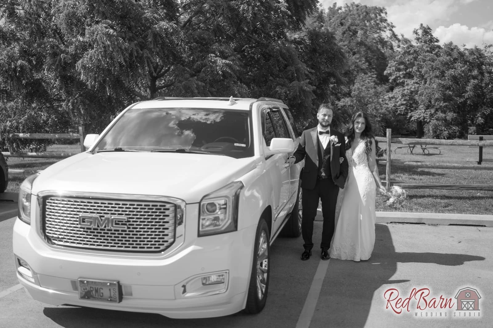 Kasia & Miguel - Signature Barn Banquet Hall, Orland Park IL — photo 36