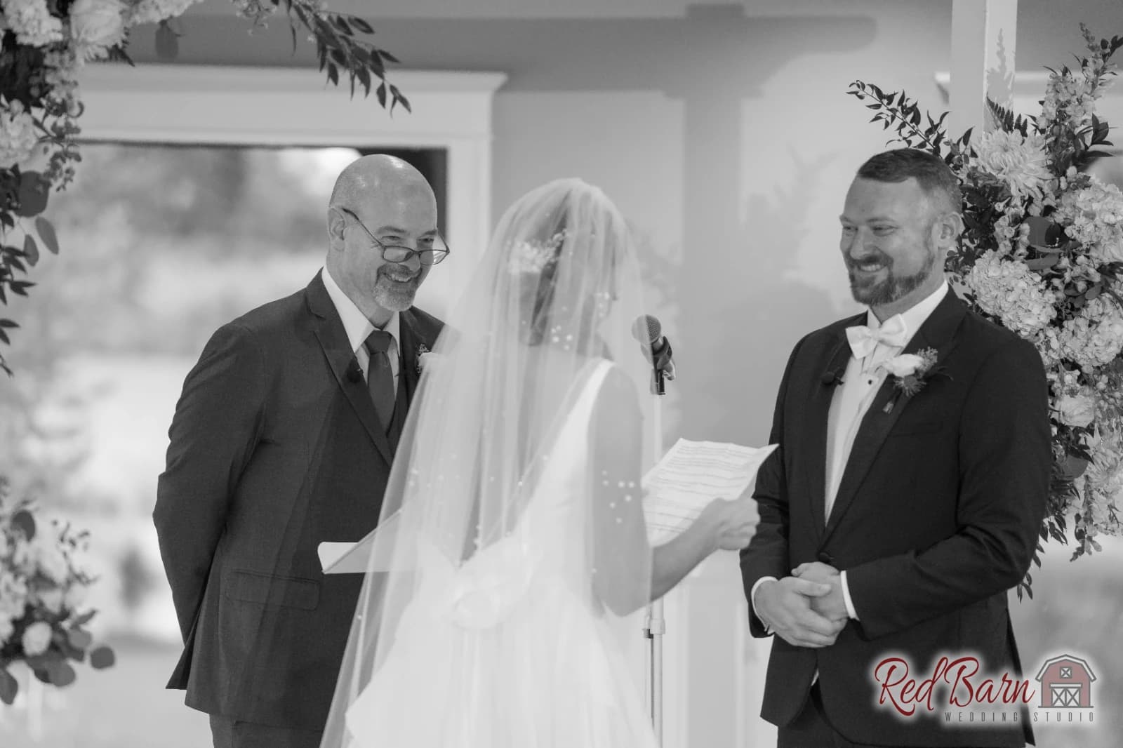 Amy and Nicholas - Fishermen`s Inn, Elburn IL — photo 47