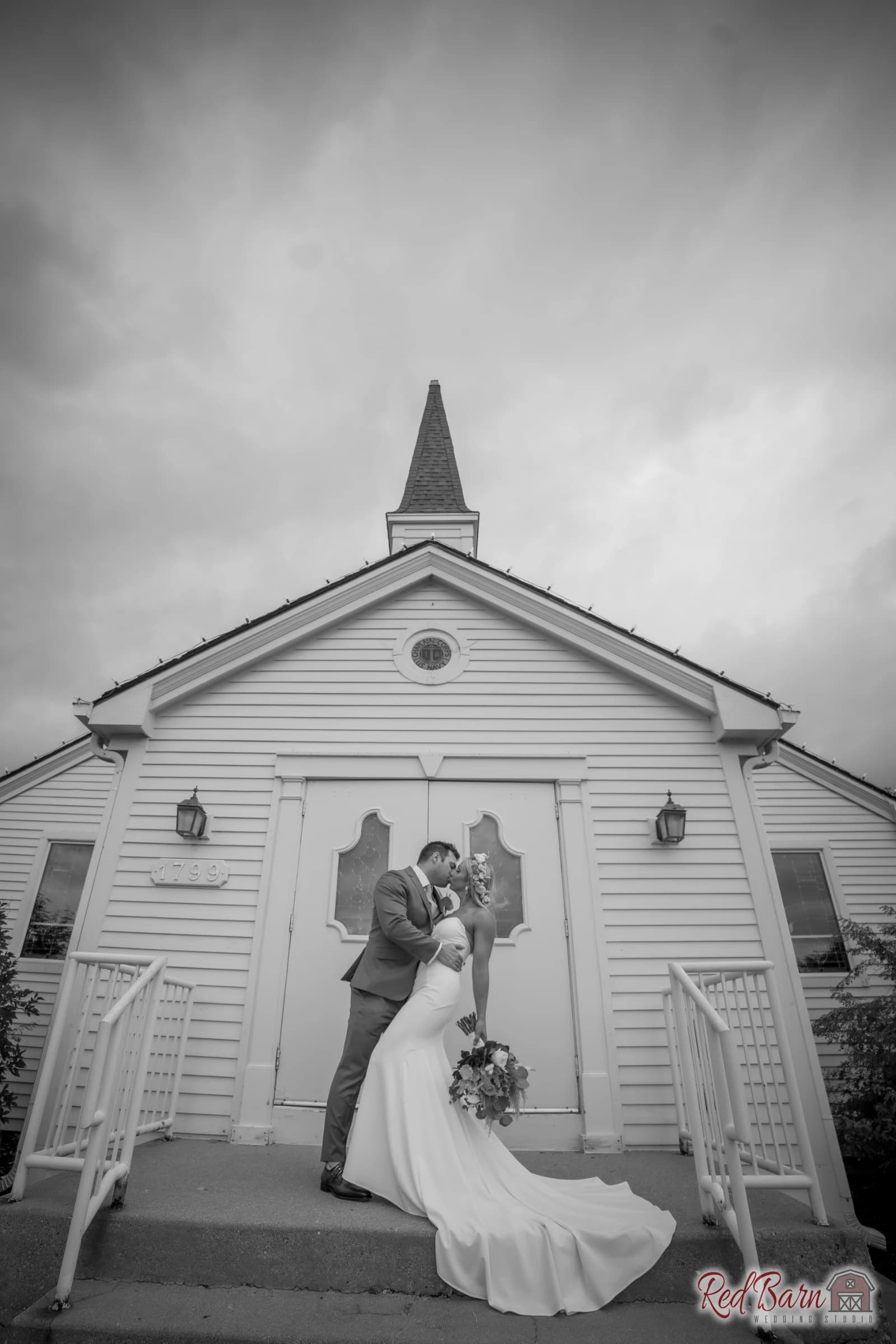  Jaclyn and Matthew - in The Grove Redfield Estate, Glenview IL — photo 34