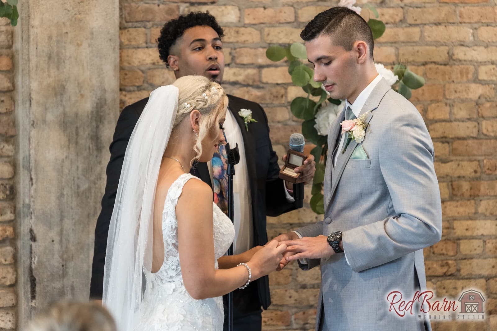 Amber and Jacob - The BRIX on the Fox, Carpentersville, IL — photo 85