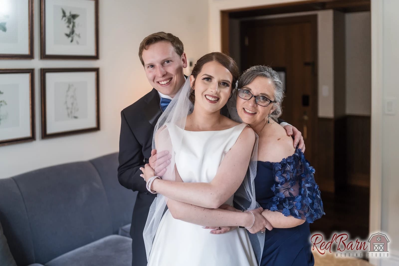Emma and Dylan - Deer Path Inn, Lake Forest, IL  — photo 27