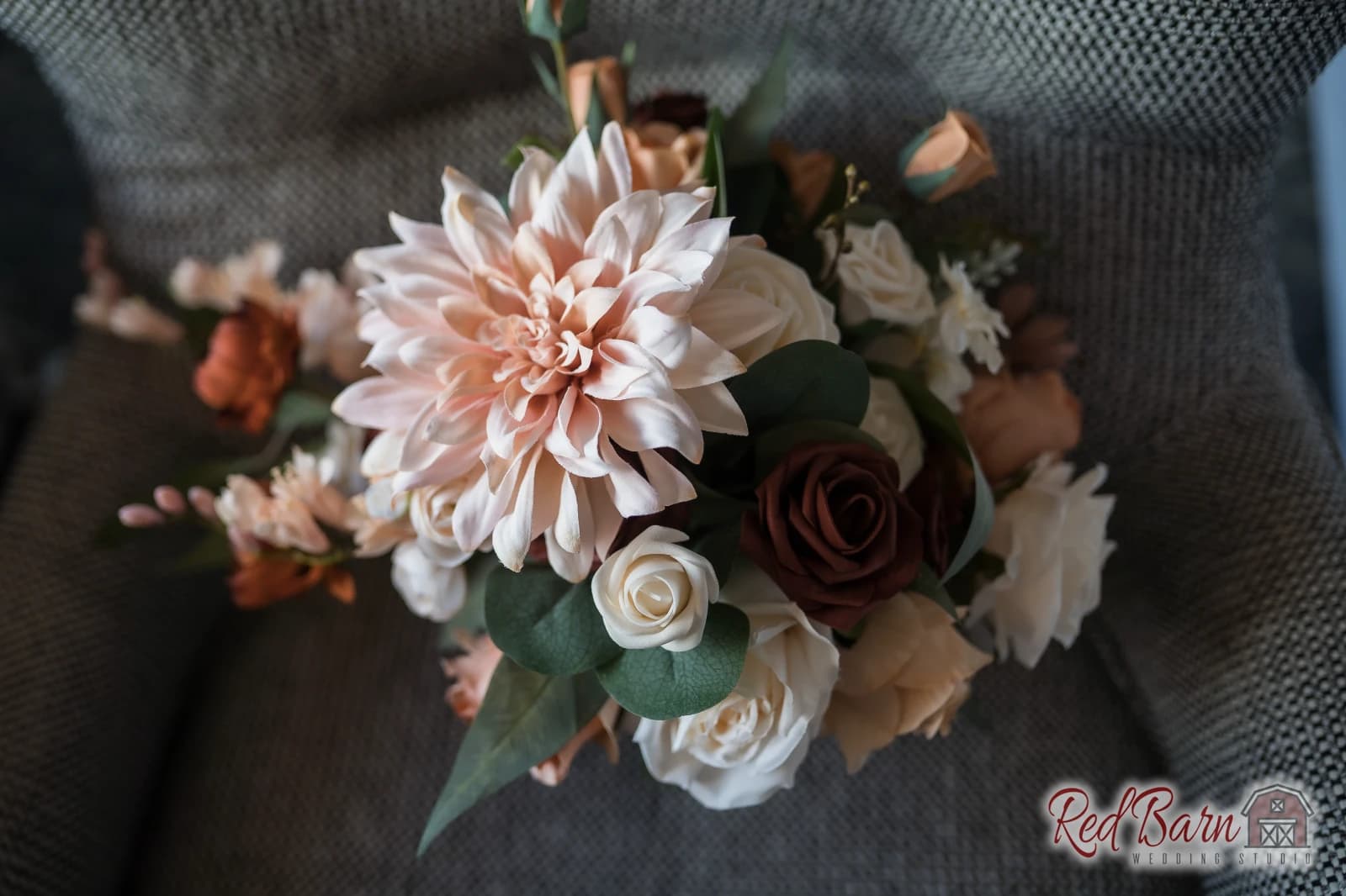 Danielle and Luis - Pinstripes,  Northbrook IL — photo 4