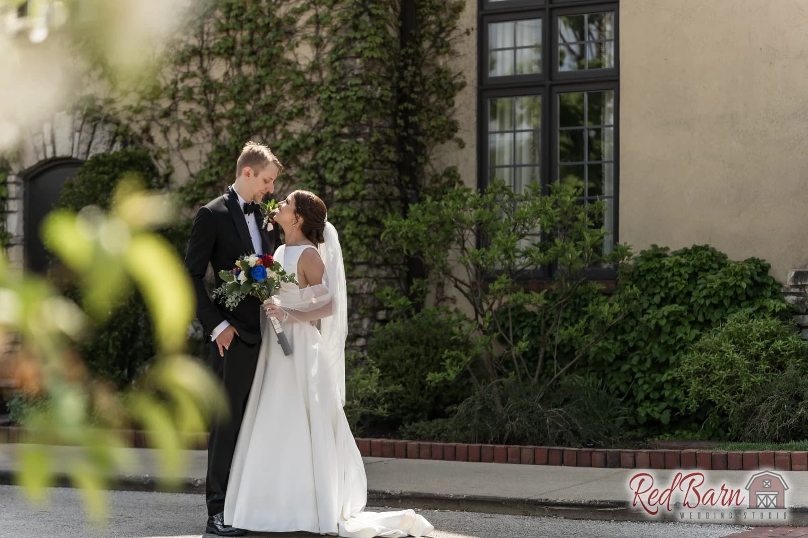 Emma and Dylan - Deer Path Inn, Lake Forest, IL  — photo 56